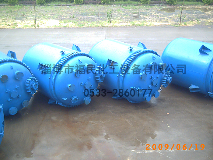 <a href='http://www.6268fafafa07.com/glasslined/k/17.html' target='_blank'><u>搪瓷反應(yīng)釜</u></a>的自潤滑軸套介紹